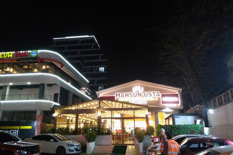 Mahsun Usta Halkali Istanbul